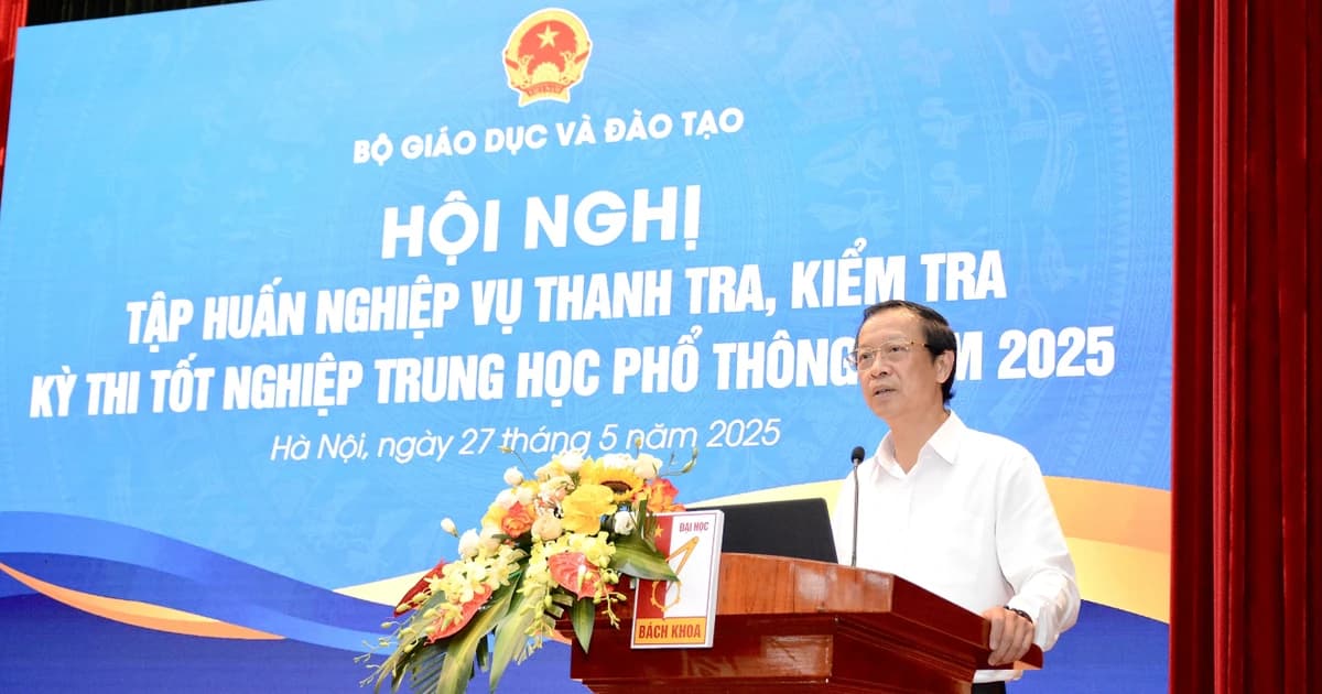 Thứ trưởng Phạm Ngọc Thưởng yêu cầu Lào Cai bảo đảm tiến độ trường nội trú vùng biên