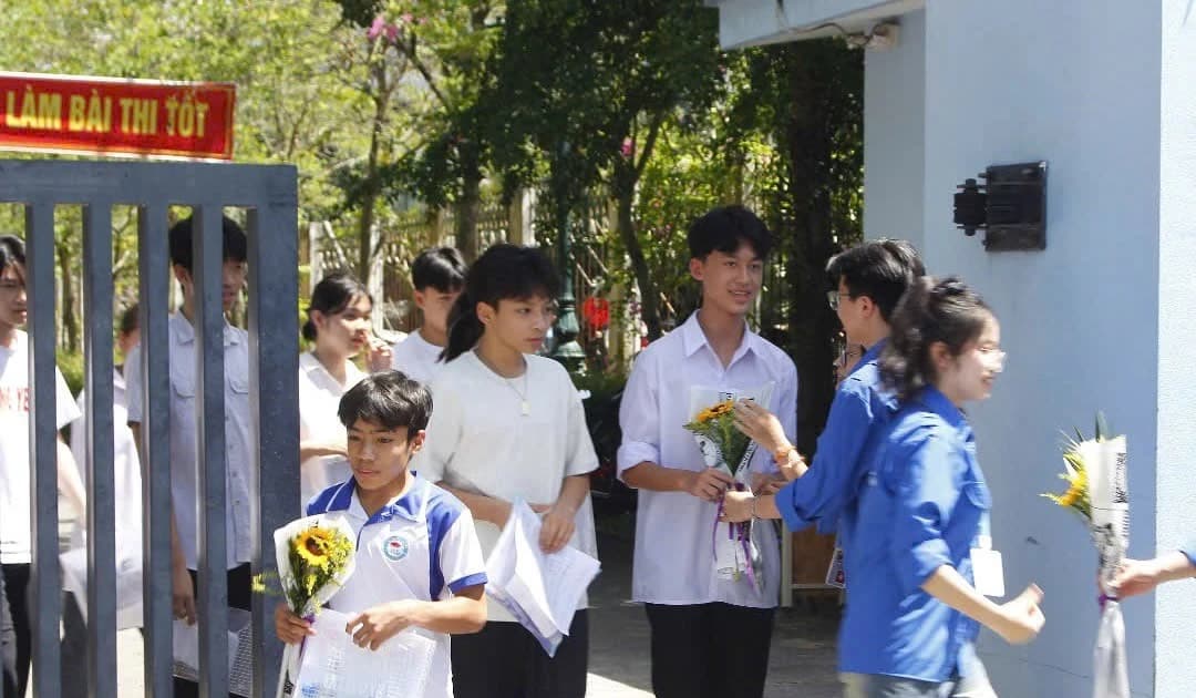 Tấm lòng cha mẹ vào đề Văn thi vào lớp 10 ở Thái Bình