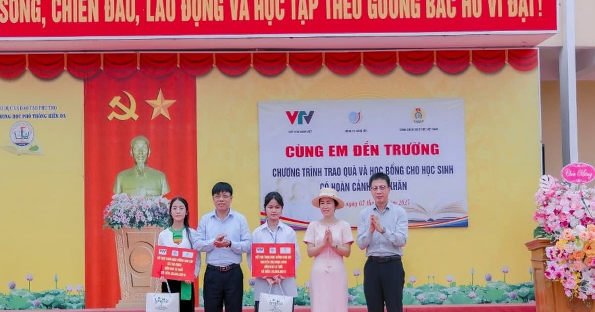 Giáo dục pháp luật bằng trải nghiệm sống động và nhân văn