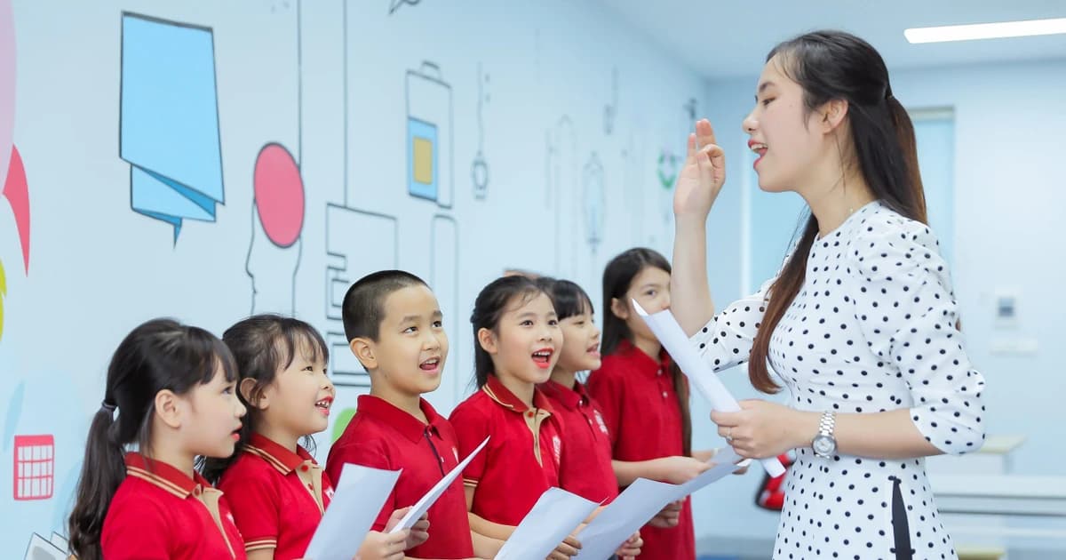 Đổi mới tư duy dạy môn nghệ thuật, thể thao