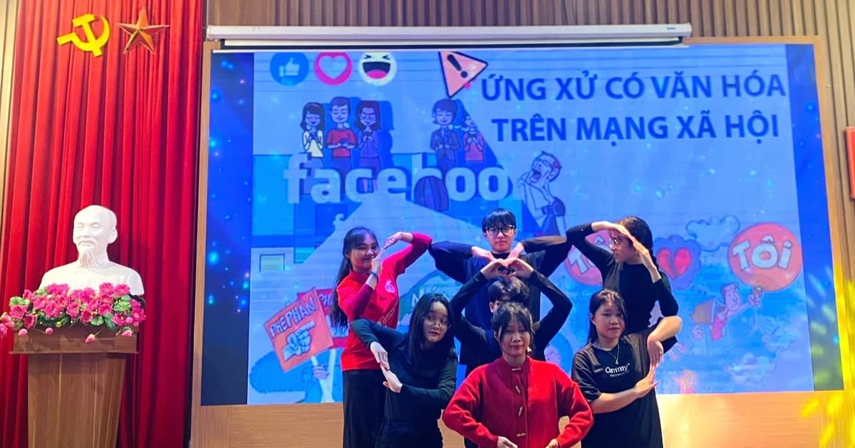 Tăng 'sức đề kháng' cho thanh niên trước thông tin xấu độc trên không gian mạng