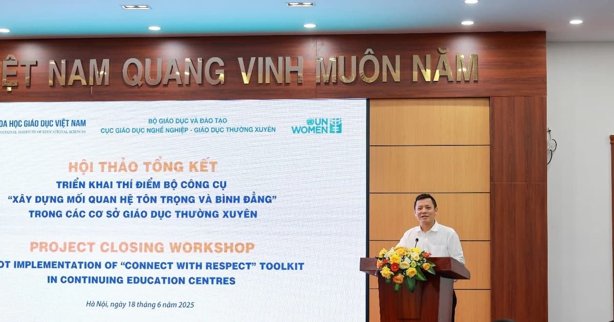 Sinh viên tham gia hội thi tuyên truyền về Nghị quyết 57-NQ/TW