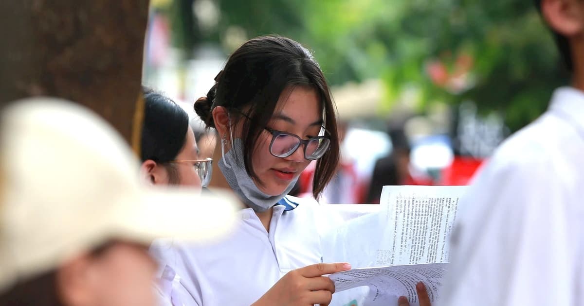 Kịp thời ngăn chặn, bóc gỡ, xóa bỏ các thông tin xấu, độc, tác động tiêu cực đến học sinh
