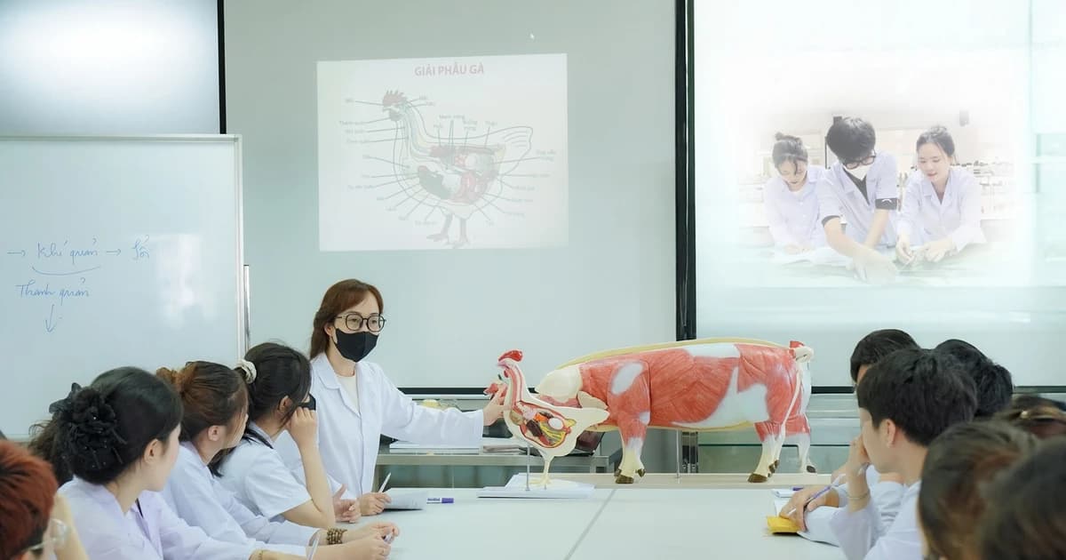 Sinh viên Trường ĐH Đông Á đón đầu xu thế kinh tế xanh và nông nghiệp bền vững