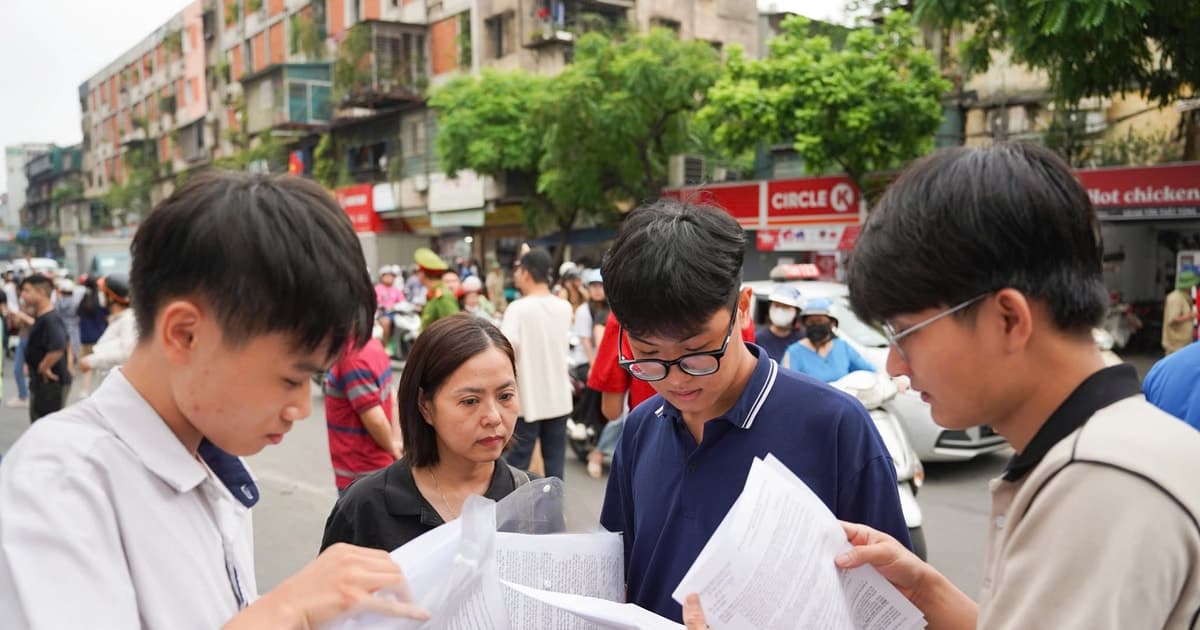 'Choáng' với thí sinh đăng ký tới 231 nguyện vọng đại học, cao đẳng từ Bắc vào Nam