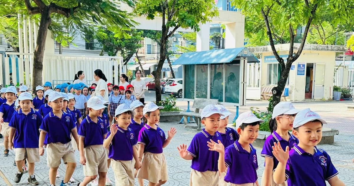 Siết chặt kiểm soát thuốc lá và thuốc lá điện tử để bảo vệ thế hệ trẻ