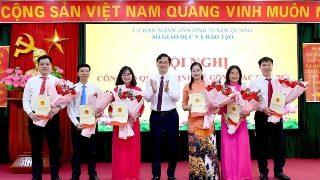 Sở GD&ĐT Tuyên Quang công bố quyết định bổ nhiệm cán bộ