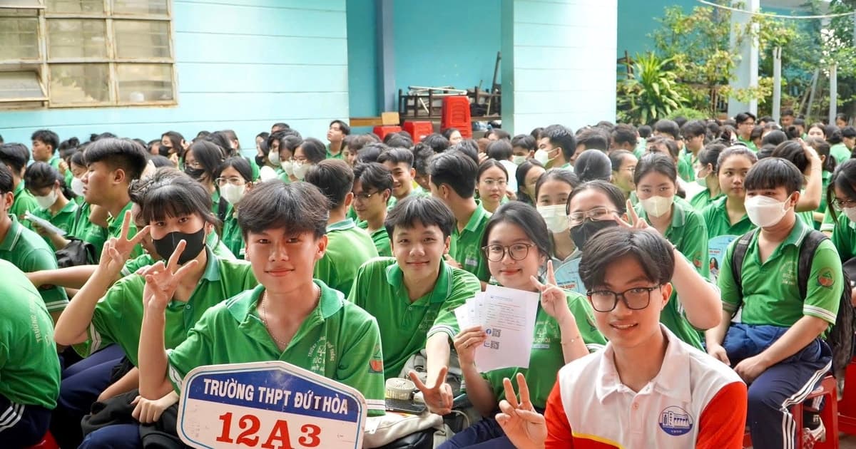 Thêm cơ hội xét tuyển ngành Luật bằng học bạ