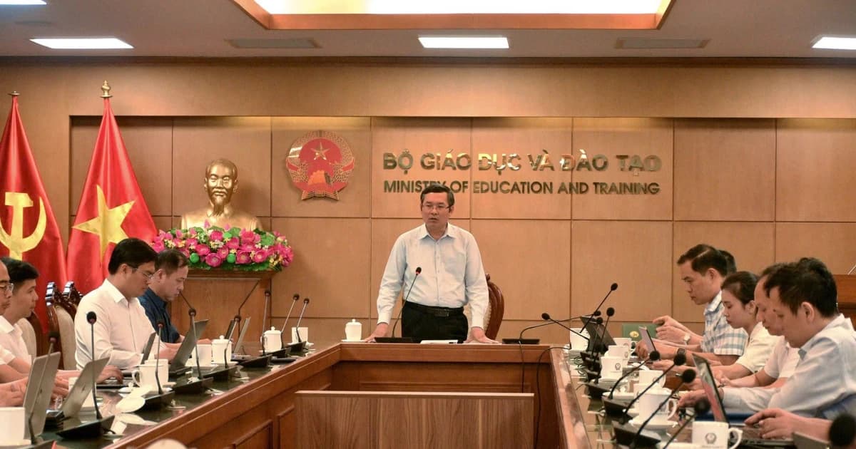 Hoàn thiện xây dựng tài liệu, học liệu phục vụ Bình dân học vụ số