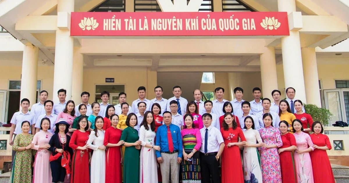 Kỳ tích điểm 10 môn Địa lí ở trường dân tộc nội trú