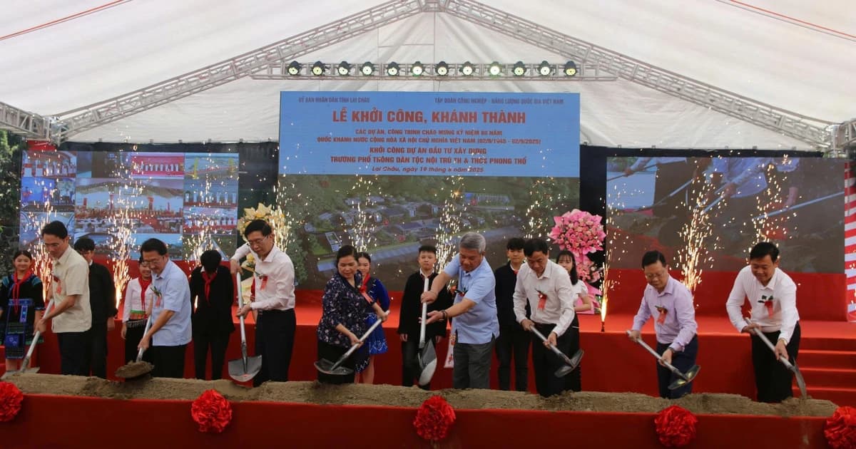 Tình người sau lũ ở Mường Than