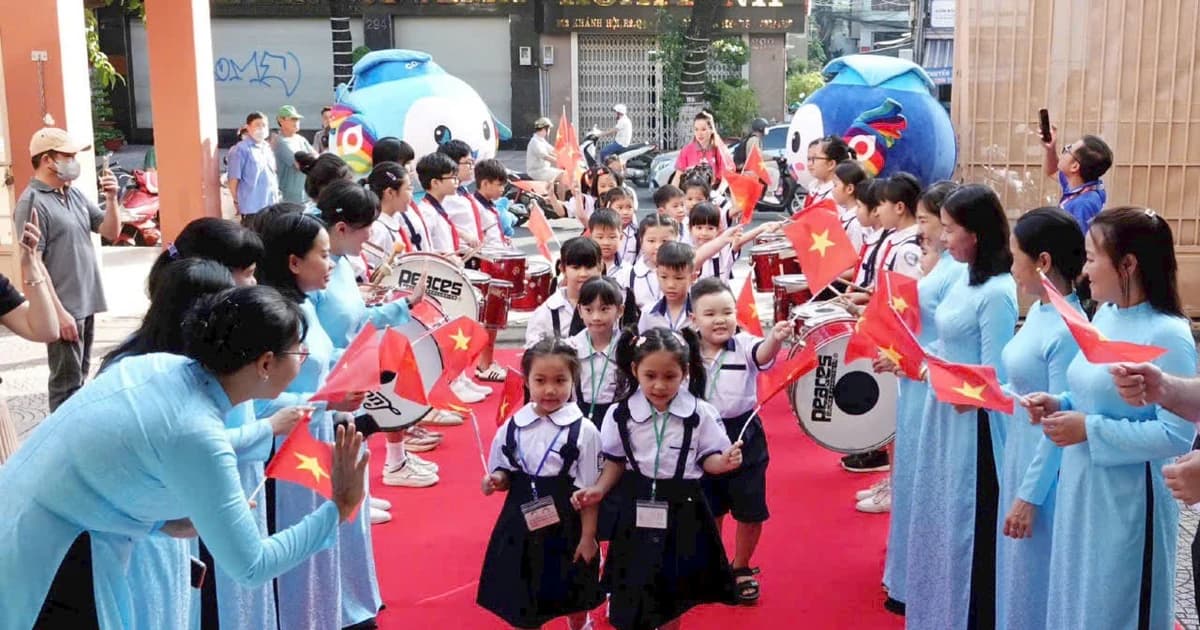 'Nghị quyết 71-NQ/TW thể hiện sự quan tâm rất lớn đối với nhà giáo'