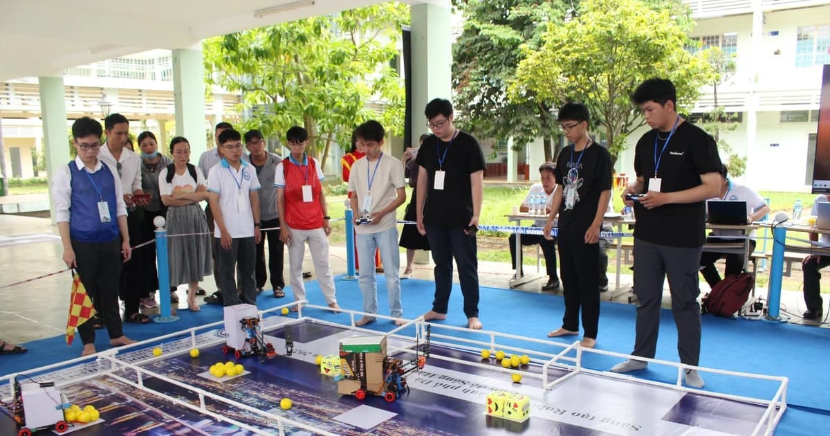 Khối ngành sư phạm dẫn đầu về điểm trúng tuyển trong các trường thuộc ĐH Đà Nẵng