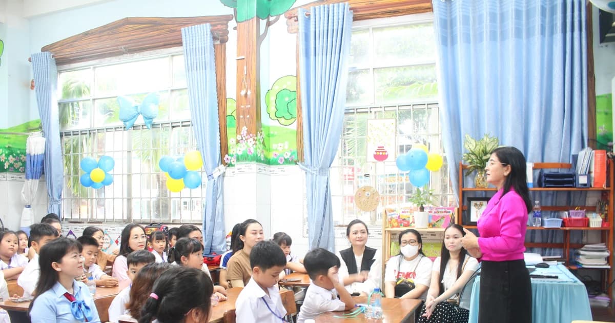 Học sinh lớp 1 ở TP Cần Thơ nô nức ngày tựu trường