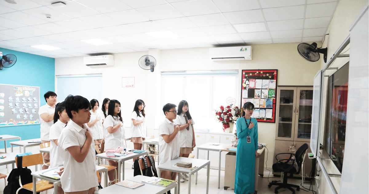 Lương giáo viên tiểu học có phải đóng thuế thu nhập cá nhân?