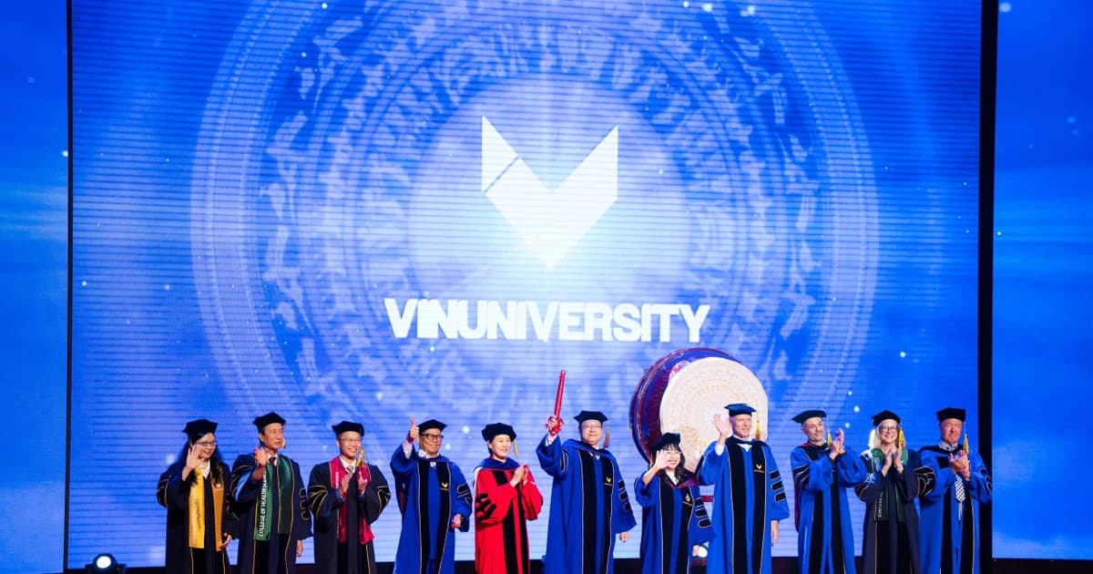 Miễn viện phí từ 2030, tăng mức thanh toán khám bảo hiểm y tế từ năm 2026