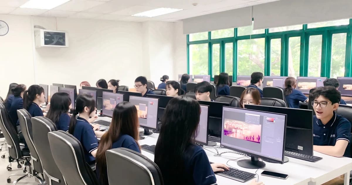 Khi học nghề không còn là lối rẽ phụ
