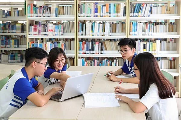 Chuyên gia góp ý hoàn thiện khung pháp lý ứng dụng AI trong giáo dục đại học