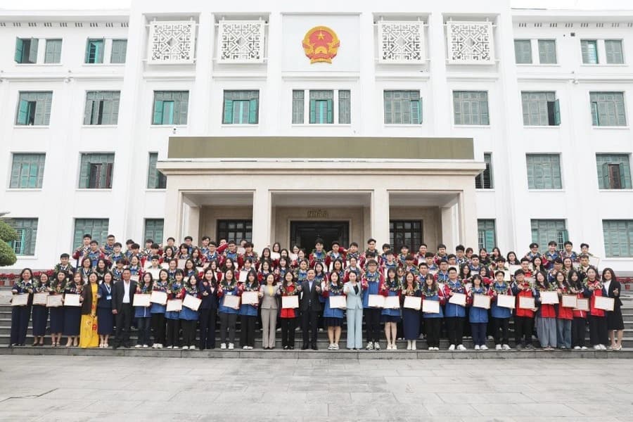 Quần thể Yên Tử - Vĩnh Nghiêm - Côn Sơn, Kiếp Bạc đón bằng UNESCO