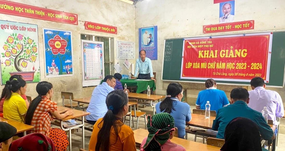 Xã hội hóa giúp tăng nguồn lực cho công tác xóa mù chữ