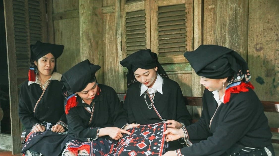 Phú Thọ phát triển văn hóa, con người đậm đà bản sắc vùng Đất Tổ