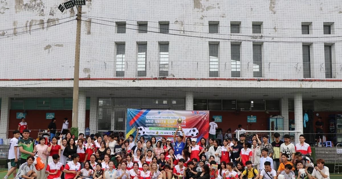 Sân chơi thể thao gắn kết giảng viên và sinh viên
