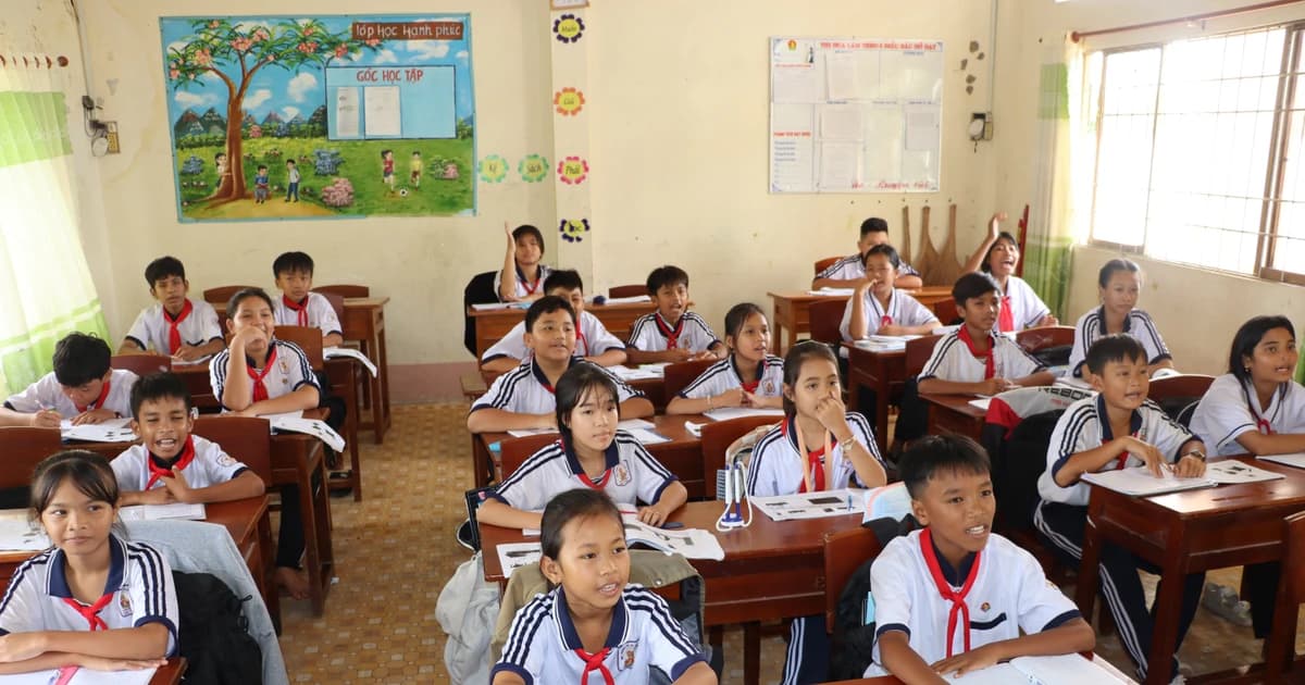 100% số trường, lớp học vùng đồng bào DTTS ở Cà Mau được xây dựng kiên cố