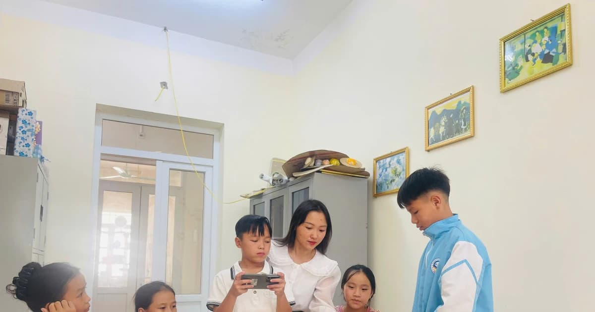 Cô giáo vùng cao cùng trò nâng cao dân trí, đẩy lùi tình trạng tảo hôn