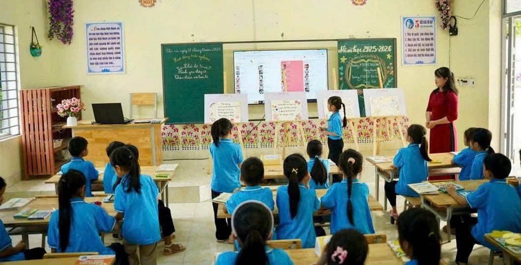 Mang tri thức số lên non cao