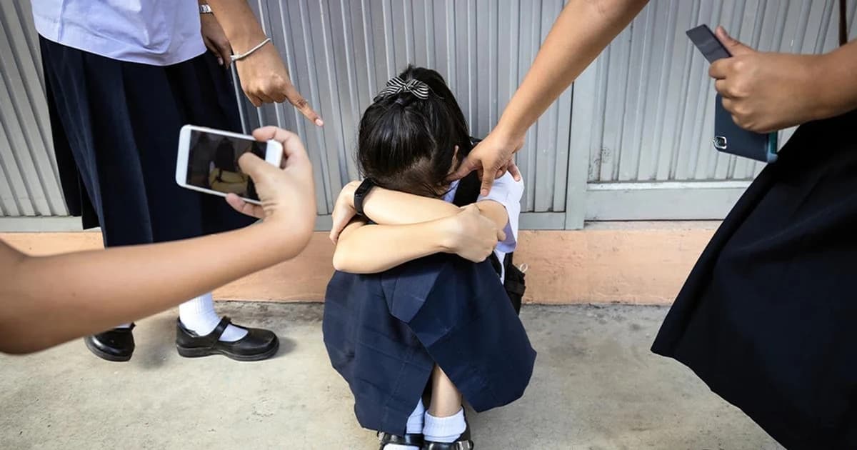 Tìm 'gốc rễ' của bạo lực học đường
