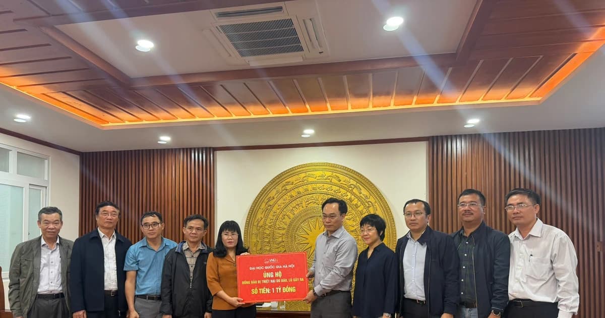 ĐHQGHN khảo sát đánh giá thiên tai và hỗ trợ đồng bào vùng lũ Đắk Lắk