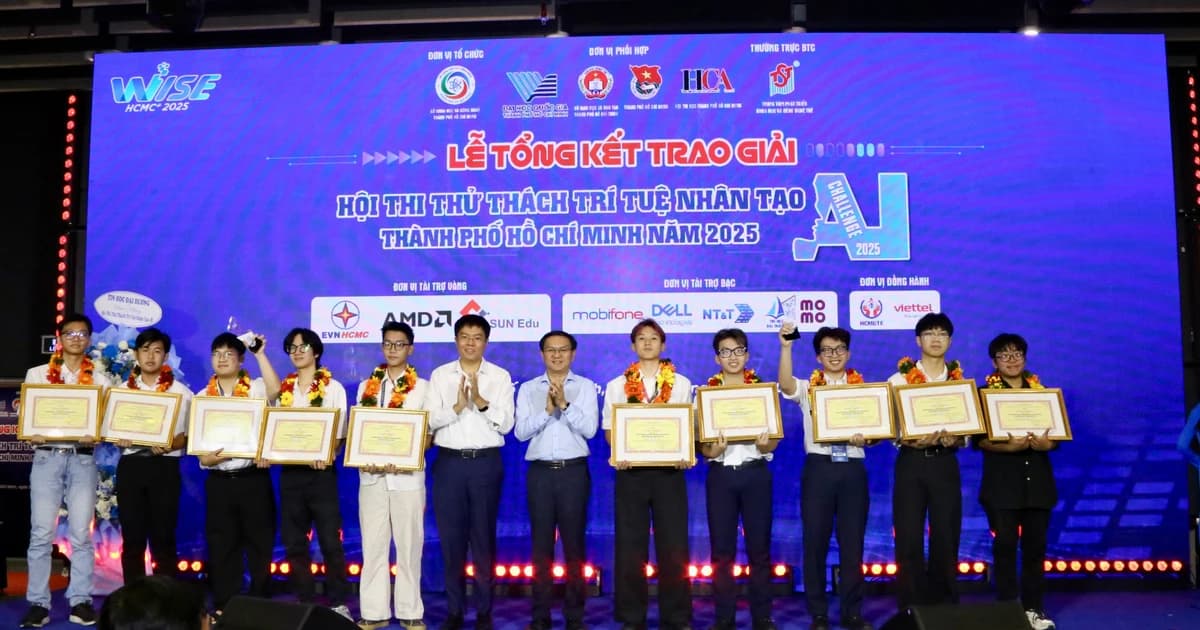 Trao giải cho 41 đội xuất sắc cuộc thi Thử thách trí tuệ nhân tạo
