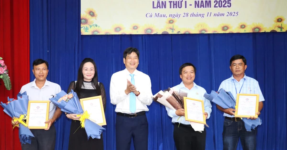 Nhiều tập thể, cá nhân ở Cà Mau đạt giải Hội thi thiết bị giáo dục tự làm