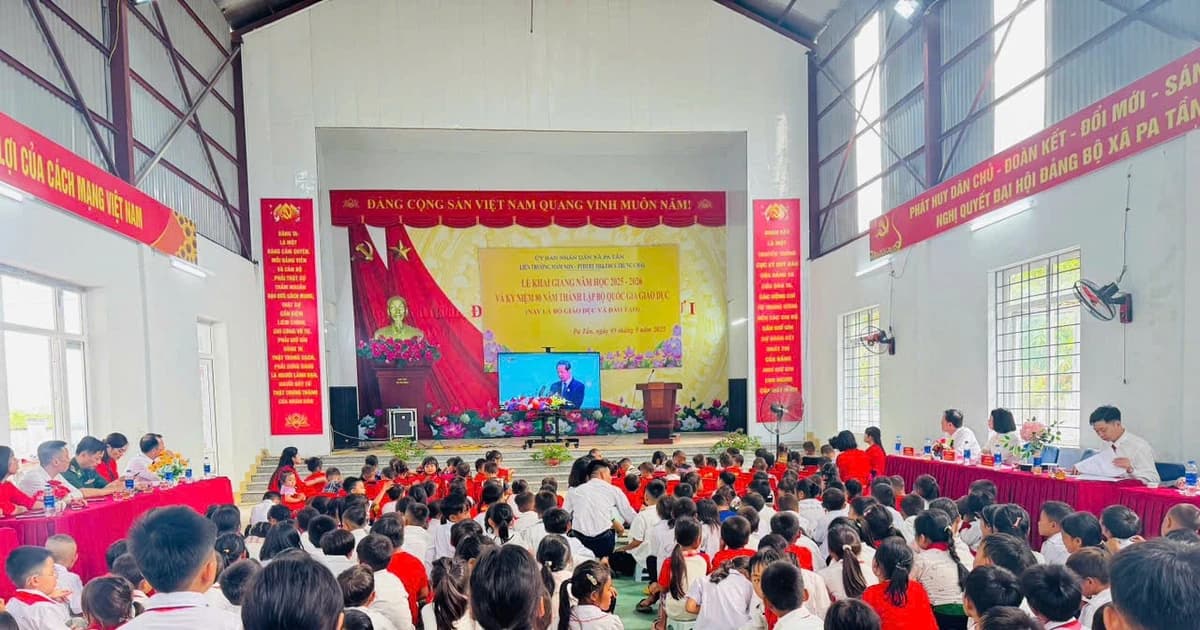 Quan tâm tới từng bữa ăn giấc ngủ bán trú cho học trò vùng cao