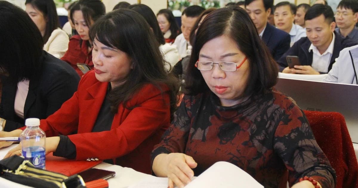 Bồi dưỡng quản lý chất lượng cho cán bộ trường dân tộc nội trú và bán trú