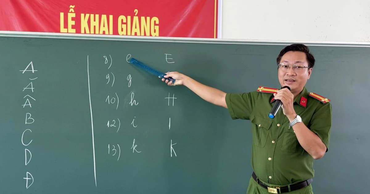 Lớp xóa mù chữ giúp người lầm lỡ tái hòa nhập cộng đồng