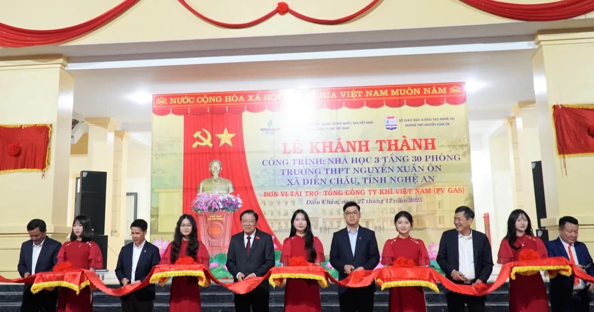 Khánh thành công trình nhà học trị giá 47 tỷ tại trường vùng ven biển Nghệ An