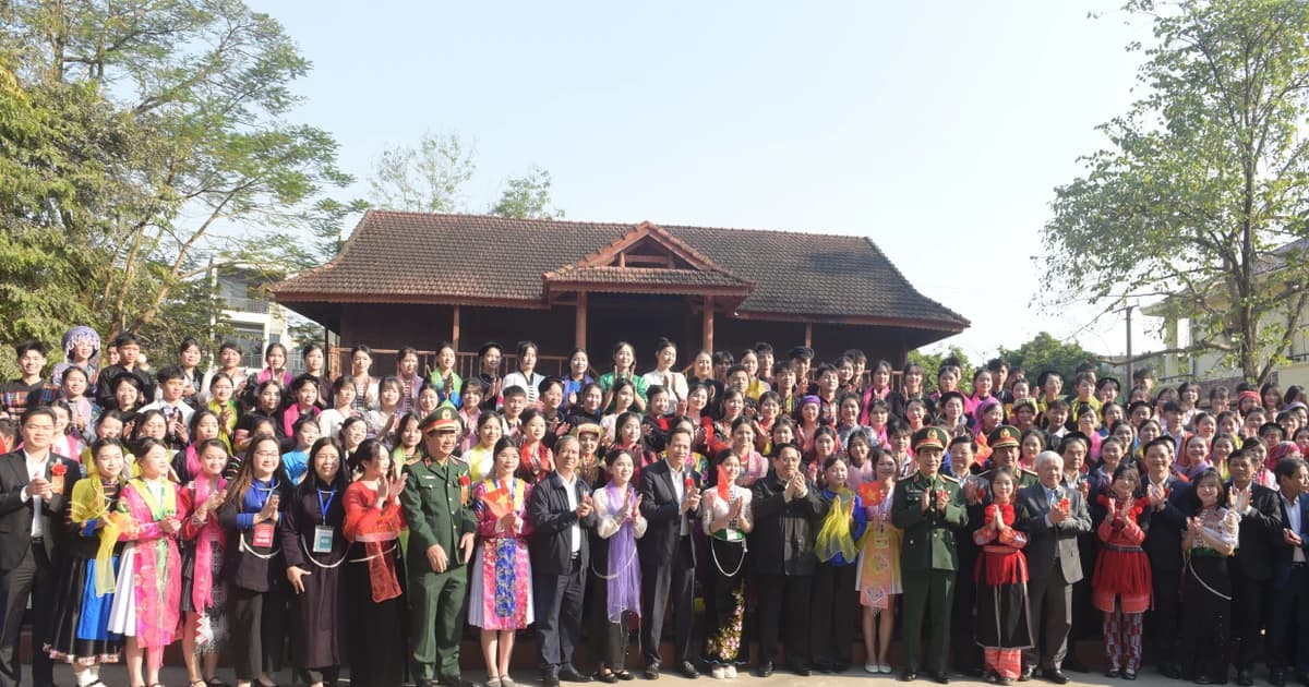 Đầu tư trọng điểm cho Trường Phổ thông Vùng cao Việt Bắc