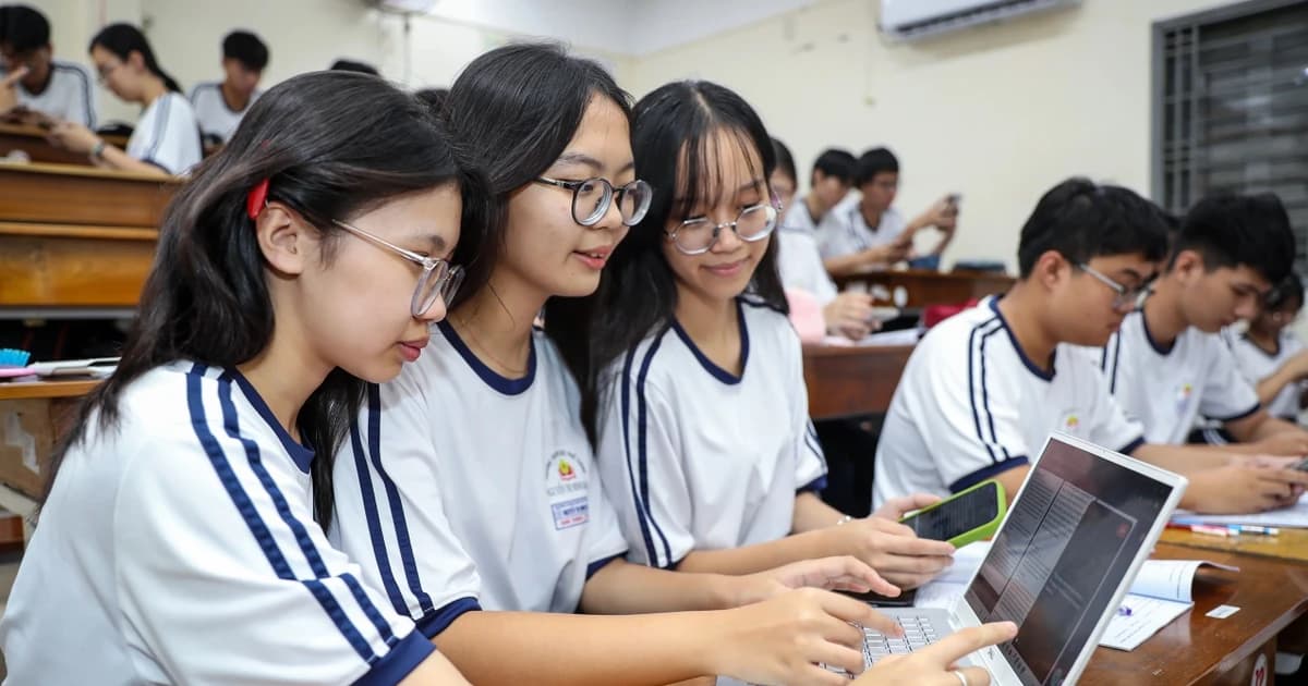 Phát huy học liệu số