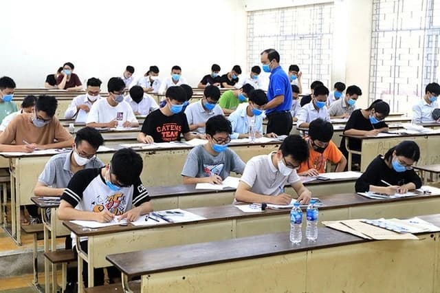 AI và chuyển đổi số mở ra cơ hội việc làm mới cho sinh viên