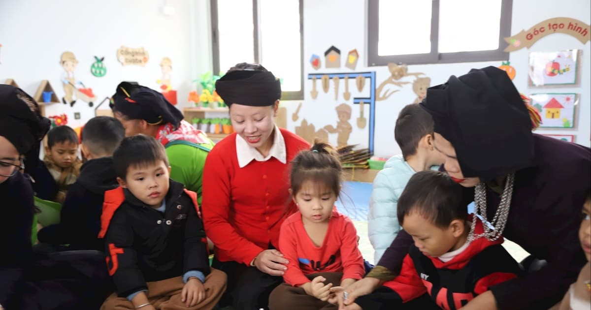 Bỏ quy định giáo viên mầm non chỉ được giảm giờ dạy ở chức danh cao nhất