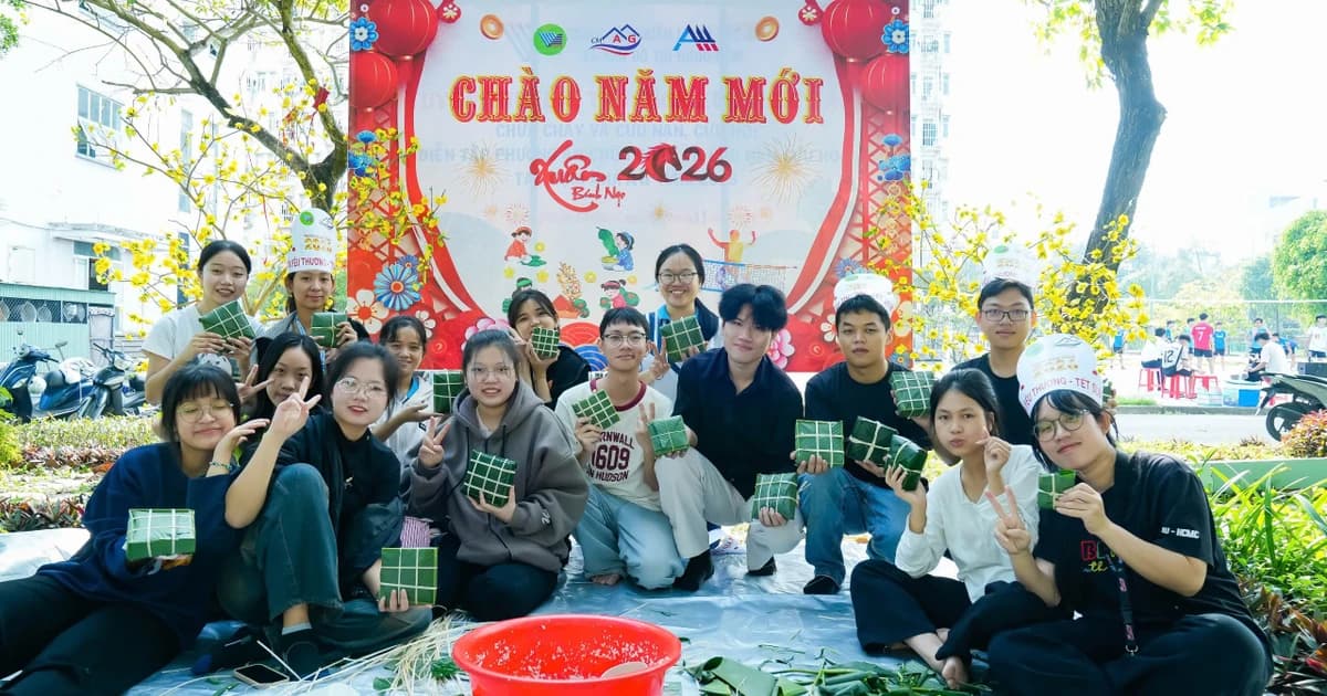 Lo Tết cho sinh viên