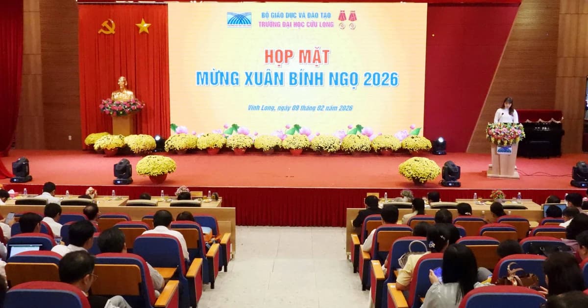 Trường ĐH Cửu Long tăng cường kết nối với các trường THPT, Trung tâm GDNN-GDTX