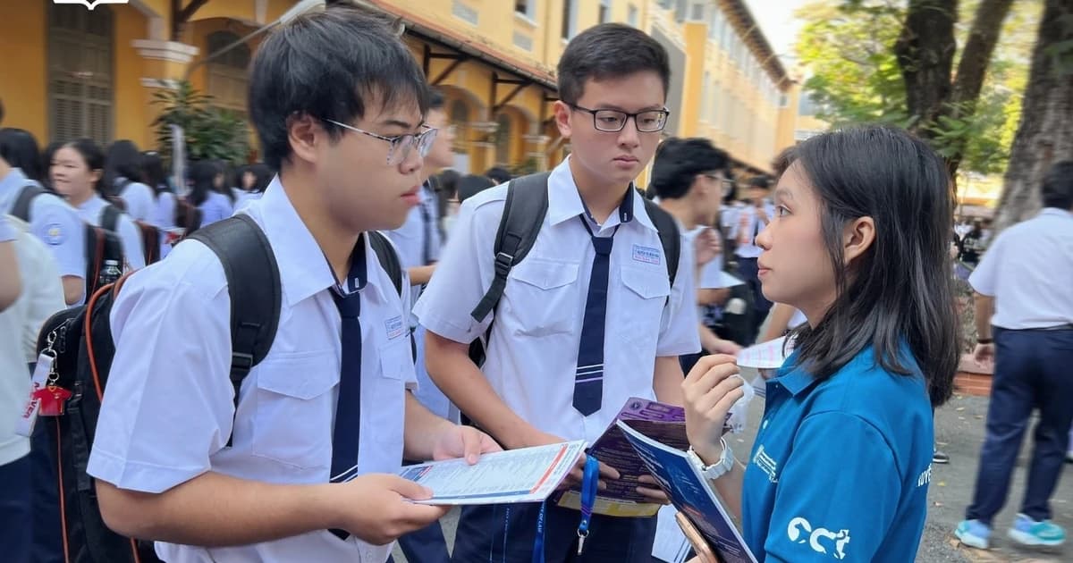 Điểm chuẩn Trường Đại học Ngân hàng TPHCM năm 2026 cao nhất 24,53