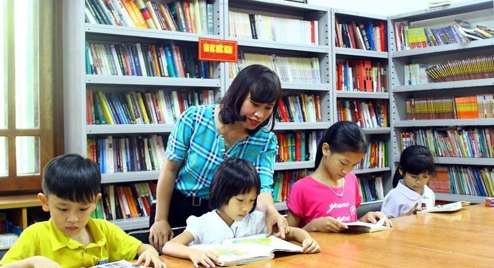 Đề xuất tăng phụ cấp cho nhân viên trường học: Cần thiết và kịp thời