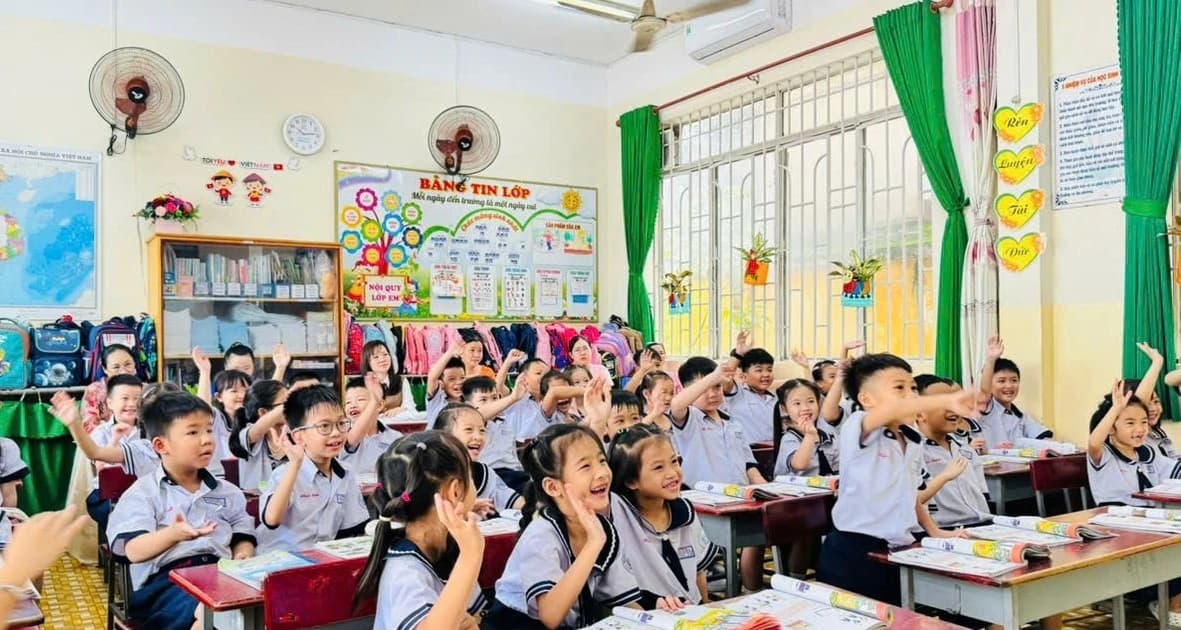 TPHCM yêu cầu hoàn tất hồ sơ sắp xếp trường học trước 15/8