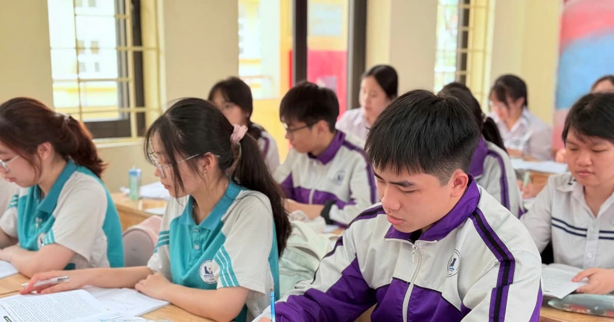 Khẳng định vị thế từ giáo dục mũi nhọn