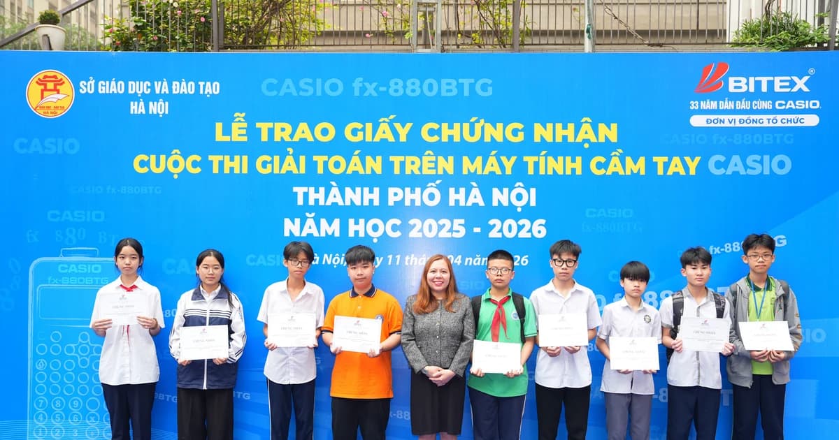 Hơn 400 học sinh tranh tài thi Giải toán trên máy tính cầm tay