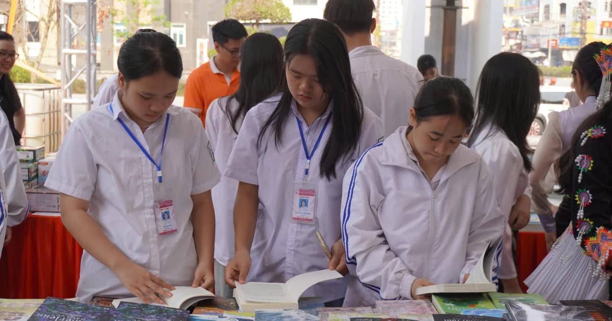 Điện Biên vinh danh 3 Đại sứ Văn hóa đọc năm 2026