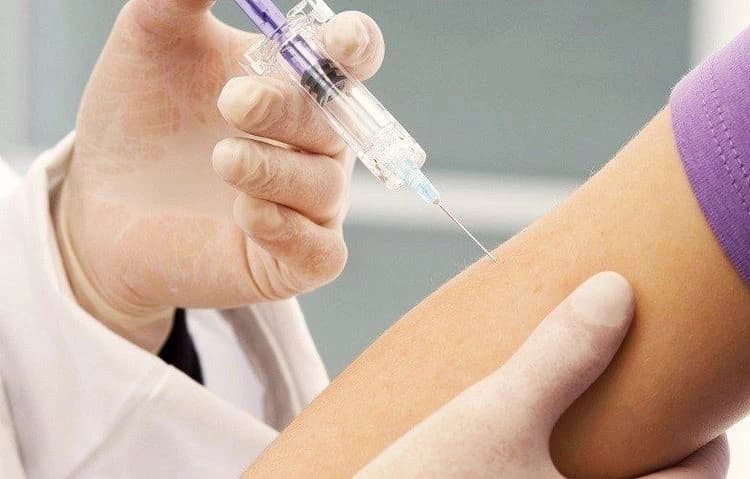 Xuất hiện quảng cáo, giới thiệu dịch vụ tiêm vắc-xin quá mức ở Cà Mau